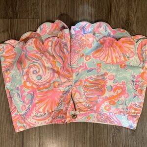 Lilly Pulitzer Buttercup shorts